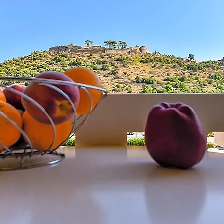 Ionis Ξενοδοχείο